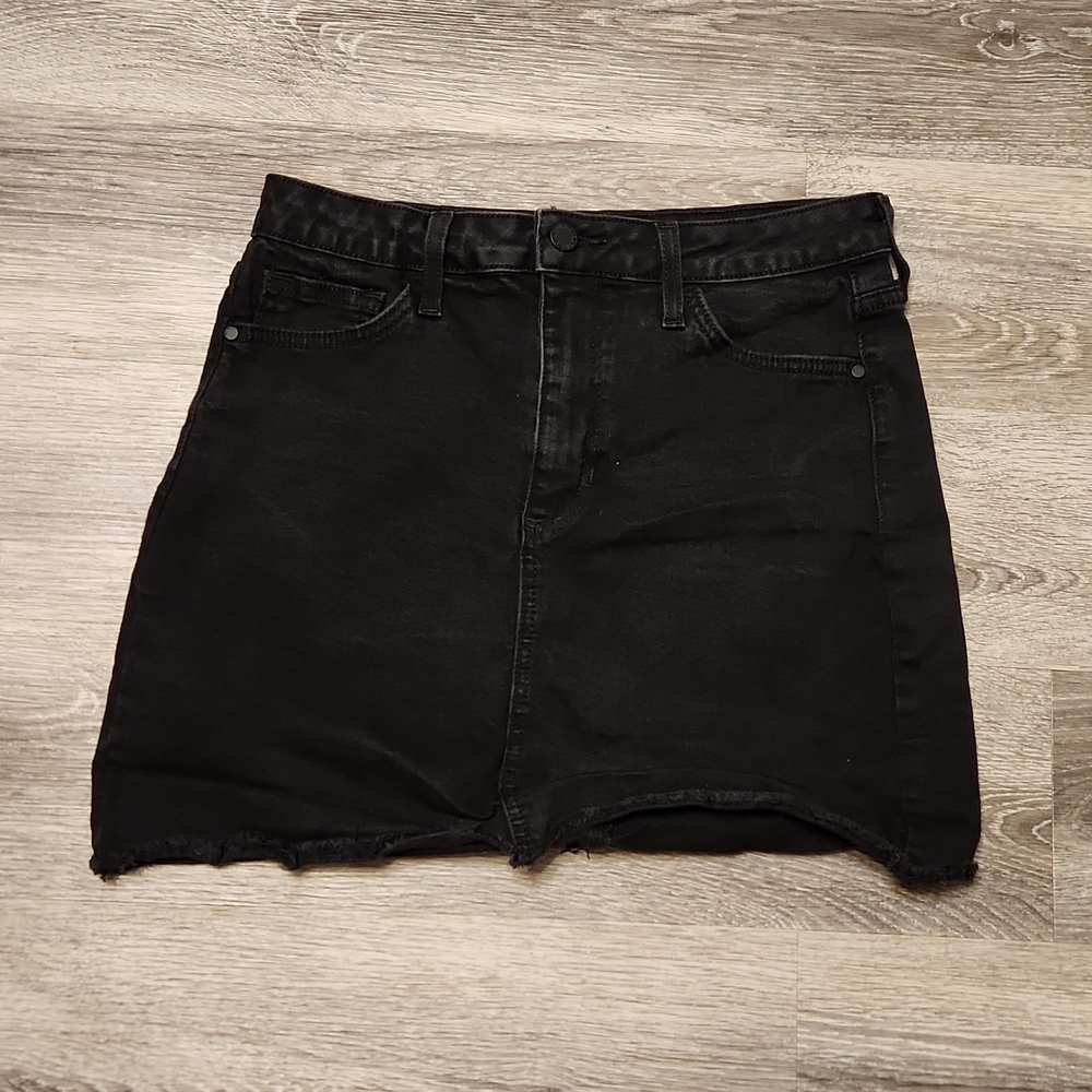 Just Black black denim mini skirt sz M